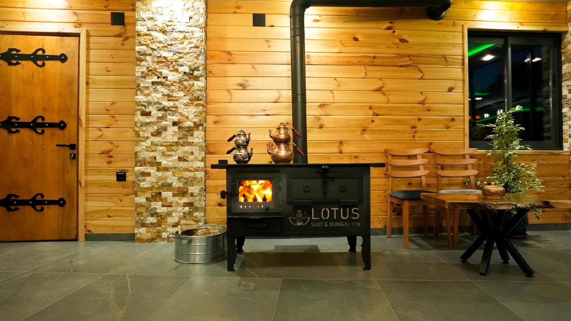 Lotus Camlihemsin Suit & Bungalov ภายนอก รูปภาพ
